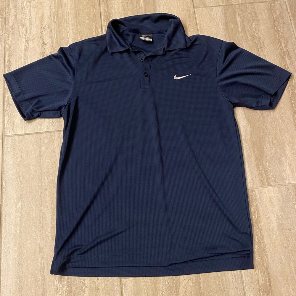 Nike dry fit golf shirt